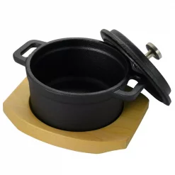 New 🥰 Gibson Home Campton 0.30 Qt. Oval Cast Iron Mini Casserole With Lid And Wooden Base ❤️