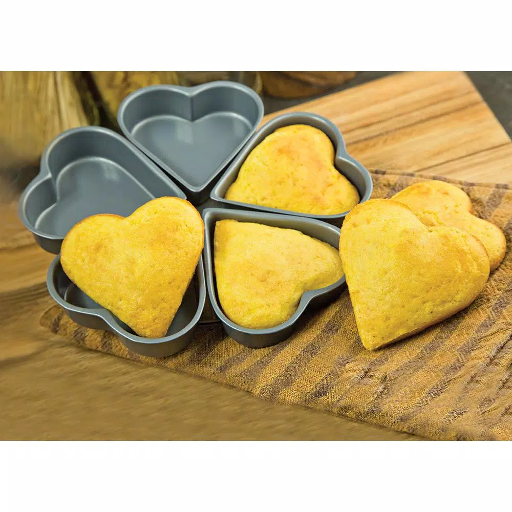 New π Fox Run Preferred Non-Stick Linked Heart Pan β - Image 2